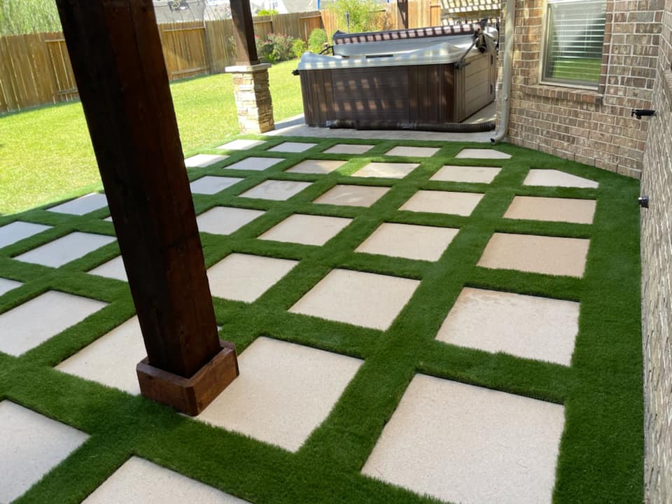 A Modern Artificial Grass Patio Design
